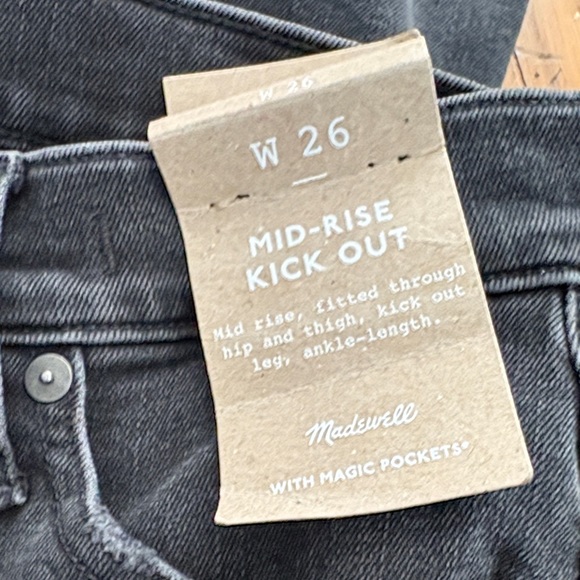 Madewell Denim - Madewell Black Mid-Rise Kick Out Jeans